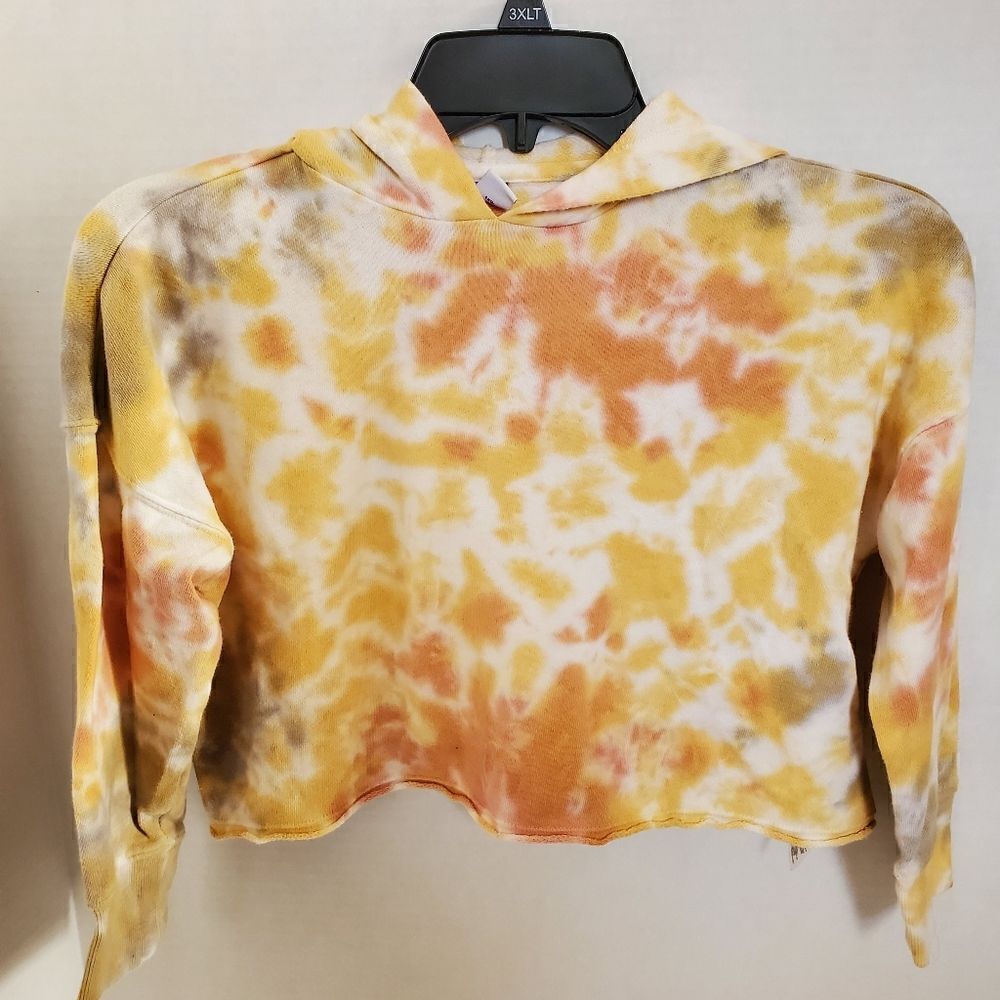 Cute little girl cropped hoodie
